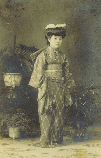 Grandma's photo- Laura post #3-copy